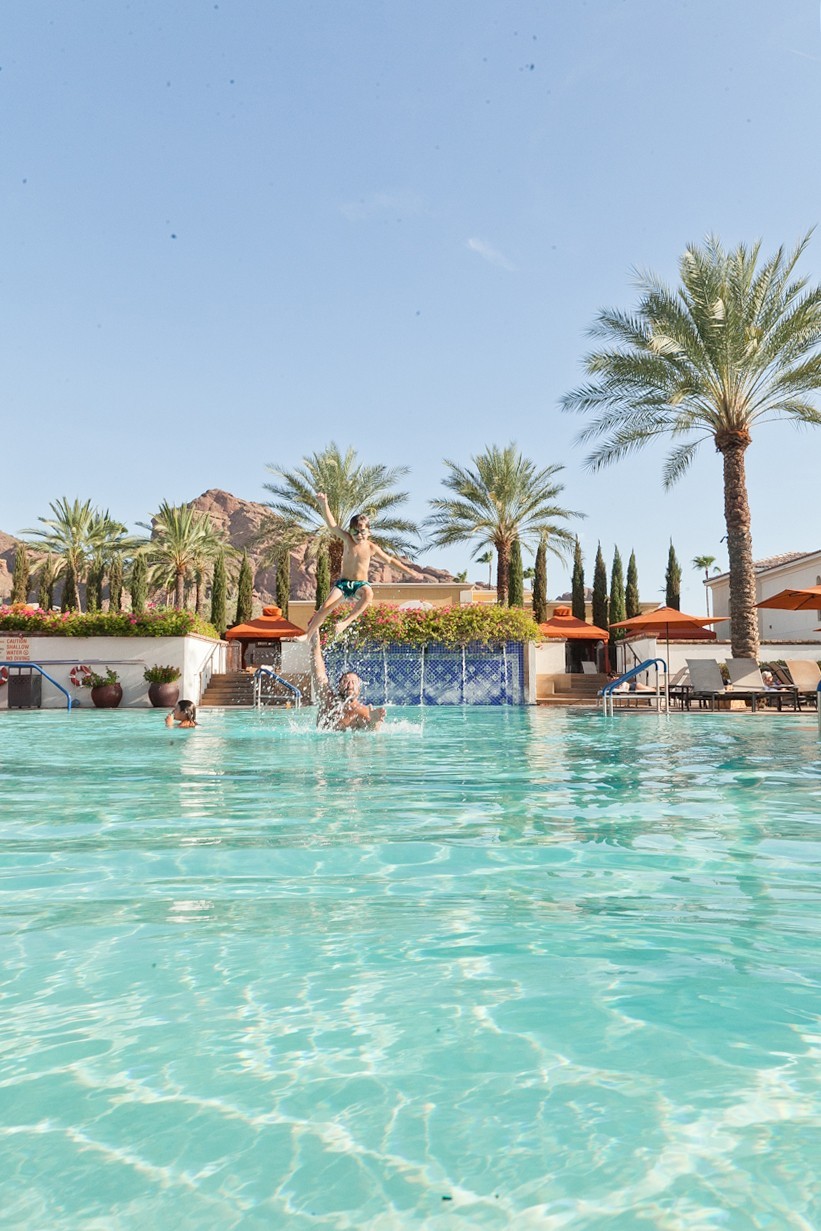 The Best Things to Do in Scottsdale, AZ with your Family. The best places to stay, eat and play!